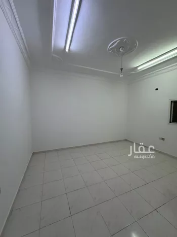 شقة للإيجار في شارع الغراره, حي إشبيلية, مدينة الرياض, منطقة الرياض صورة 5