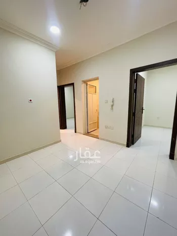 شقة للإيجار في شارع الامير مشعل ابن عبدالعزيز, حي الخبرالشمالية, مدينة الخبر, المنطقة الشرقية صورة 2