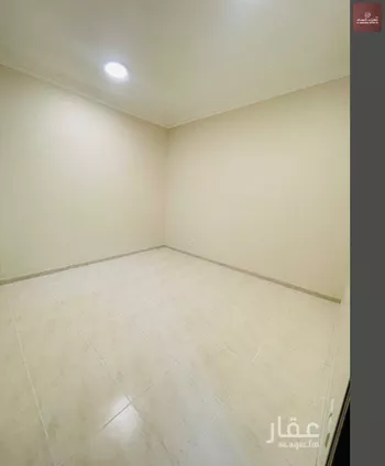 شقة للإيجار في صورة 2