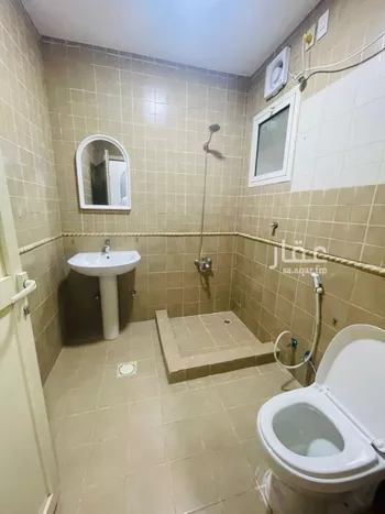 شقة للإيجار في شارع الامير فواز ابن عبدالعزيز, حي الخبرالشمالية, مدينة الخبر, المنطقة الشرقية صورة 3