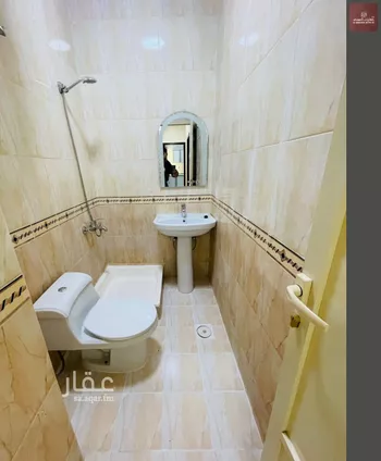 شقة للإيجار في صورة 3