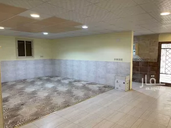 عمارة للإيجار في شارع القذال, حي الضباب, مدينة تنومة, منطقة عسير صورة 3