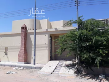 فيلا للبيع في شارع الرئيس بن عامر بن حصين الطائي, حي النقرة, مدينة حائل, منطقة حائل صورة 2