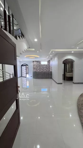 فيلا للبيع في شارع الرئيس بن عامر بن حصين الطائي, حي النقرة, مدينة حائل, منطقة حائل صورة 5