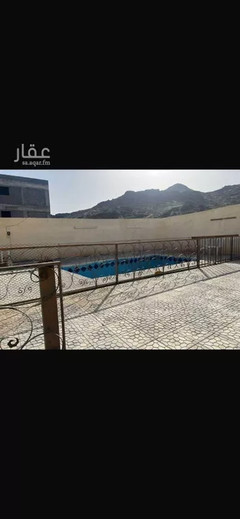 استراحة للبيع في شارع حيان ابن ابجر ، حي حى سد الغابة ، المدينة المنورة ، منطقة المدينة المنورة