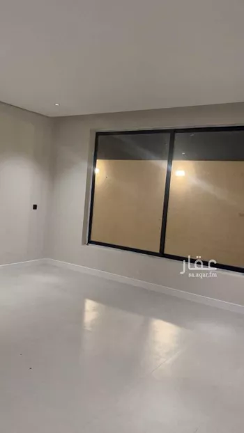 فيلا للبيع في شارع علي عبدالله الشحيتان, حي الخالدية, مدينة عنيزه, منطقة القصيم صورة 3