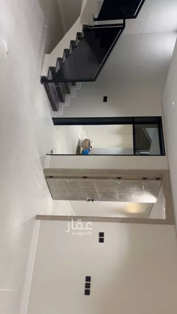 فيلا للبيع في شارع علي عبدالله الشحيتان, حي الخالدية, مدينة عنيزه, منطقة القصيم صورة 5