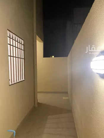 مستودع للإيجار في شارع شارع عائذ بن عمرو, حي المروج, مدينة ابها, منطقة عسير صورة 3
