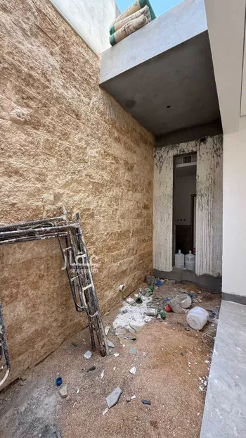فيلا للبيع في شارع أبي العباس الصقلي, حي المهدية, مدينة الرياض, منطقة الرياض صورة 5