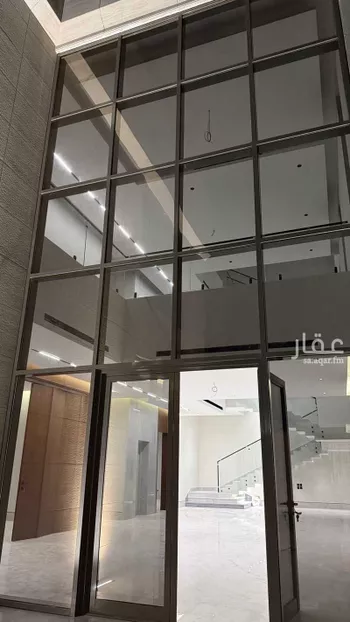 فيلا للبيع في شارع إبراهيم بن عبدالله القسطلاني, حي المهدية, مدينة الرياض, منطقة الرياض صورة 5