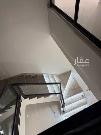 فيلا للبيع في شارع عبدالله الغمري, حي البيان, مدينة الرياض, منطقة الرياض صورة 4
