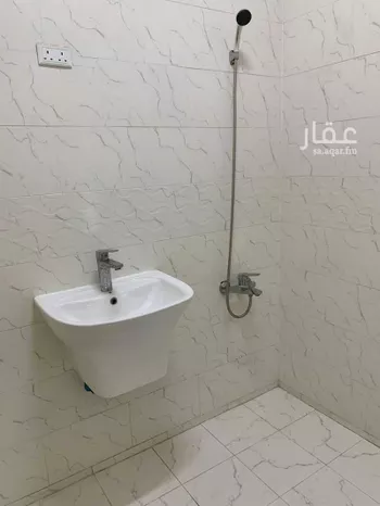 عمارة للإيجار في شارع السادس عشر, حي مدينة العمال, مدينة الخبر, المنطقة الشرقية صورة 5