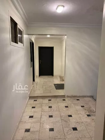 عمارة للإيجار في شارع السادس عشر, حي مدينة العمال, مدينة الخبر, المنطقة الشرقية صورة 2
