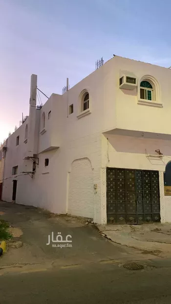 عمارة للبيع في شارع طريق الملك عبد العزيز, حي البديعة, مدينة سكاكا, منطقة الجوف صورة 2
