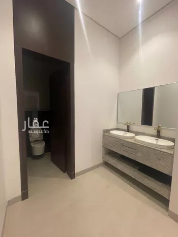 فيلا للبيع في شارع الباجوري ، حي المهدية ، الرياض ، منطقة الرياض صورة 3
