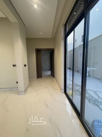فيلا للبيع في شارع أحمد بن علي الشوائطي ، حي المهدية ، الرياض ، منطقة الرياض صورة 3