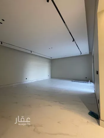 فيلا للبيع في طريق السيل الكبير ، حي المهدية ، الرياض ، منطقة الرياض