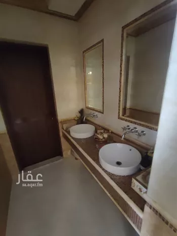 فيلا للبيع في شارع أبي التمام البغدادي, حي الملك فهد, مدينة الرياض, منطقة الرياض صورة 4