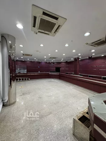 عمارة للإيجار في شارع عايض ابن عوض سبيل الحربي, حي الزبارة, مدينة حائل, منطقة حائل صورة 4