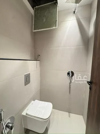 دور للبيع في شارع عبدالله الأنصاري, حي الخليج, مدينة الرياض, منطقة الرياض صورة 3