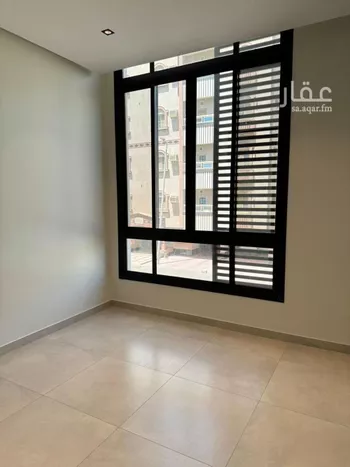 شقة للبيع في شارع عبدالوهاب سلامه, حي العزيزية, مدينة جدة, منطقة مكة المكرمة