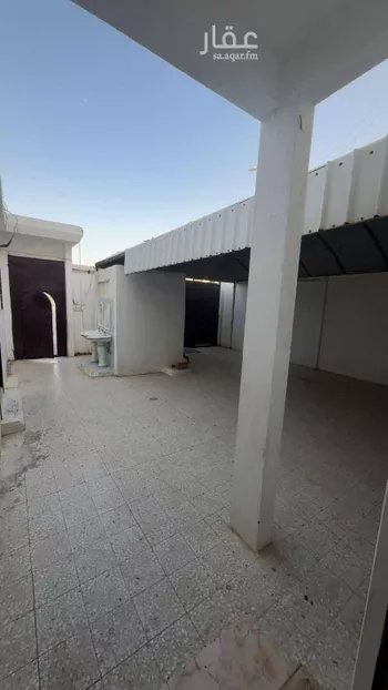 عمارة للبيع في شارع البلنسي, حي النظيم, مدينة الرياض, منطقة الرياض صورة 2