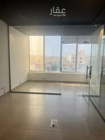 مكتب تجاري للإيجار في شارع سعود ابن فيصل الفرعي, حي العقيق, مدينة الرياض, منطقة الرياض صورة 5