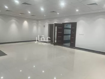 مكتب تجاري للإيجار في شارع سعود بن عبدالعزيز بن محمد الفرعي, حي المرسلات, مدينة الرياض, منطقة الرياض صورة 2