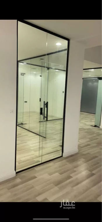 مكتب تجاري للإيجار في شارع ابي بكر الصديق الفرعي, حي المصيف, مدينة الرياض, منطقة الرياض صورة 5