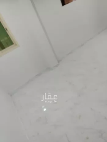 عمارة للإيجار في شارع الثاني عشر, حي الثقبة, مدينة الخبر, المنطقة الشرقية