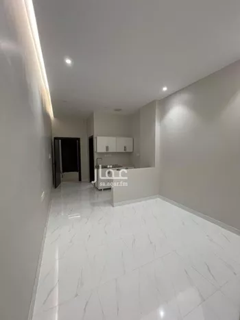 عمارة للإيجار في شارع طريق المدينة المنورة, حي العوالي, مدينة الرياض, منطقة الرياض صورة 4