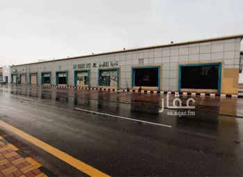 عمارة للإيجار في شارع الامير فهد بن جلوي, حي النسيم, مدينة عرعر, منطقة الحدود الشماليه