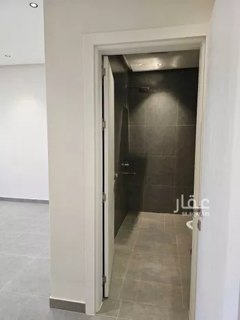 شقة للبيع في شارع المركبة, حي السعادة, مدينة الرياض, منطقة الرياض صورة 4