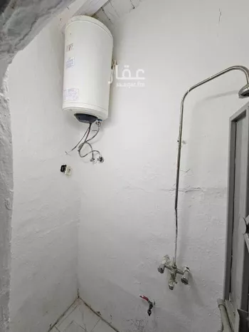 عمارة للبيع في شارع فهد العقيلي, حي العود, مدينة الرياض, منطقة الرياض صورة 5