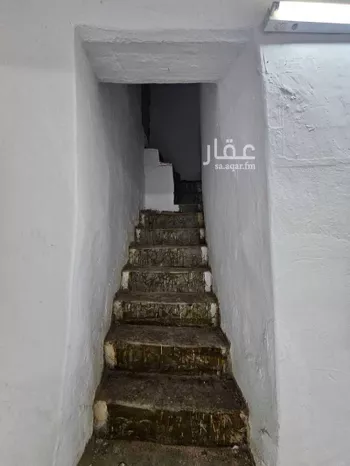 عمارة للبيع في شارع فهد العقيلي, حي العود, مدينة الرياض, منطقة الرياض صورة 4