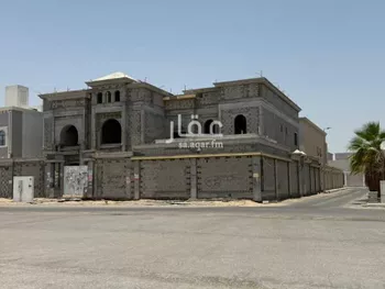 فيلا للبيع في شارع الشمال, حي الأمواج, مدينة الخبر, المنطقة الشرقية