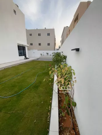 فيلا للبيع في شارع النفل, حي الحسام, مدينة الدمام, المنطقة الشرقية صورة 2