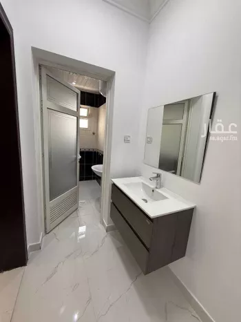شقة للبيع في شارع سهيل بن عمرو القرشى, حي المنتزة, مدينة الدمام, المنطقة الشرقية صورة 3