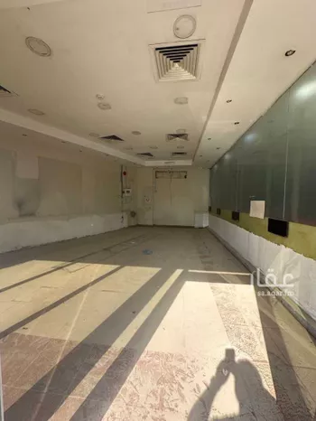 محل للإيجار في شارع طريق الملك فهد الفرعي, حي الصحافة, مدينة الرياض, منطقة الرياض صورة 4