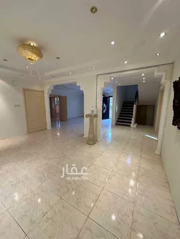 فيلا للإيجار في شارع أبي جعفر الغرناطي, حي الورود, مدينة الرياض, منطقة الرياض صورة 5