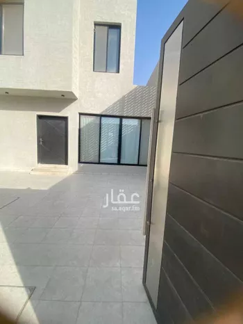 فيلا للبيع في شارع أبي الفضل الهاشمي, حي المهدية, مدينة الرياض, منطقة الرياض صورة 2