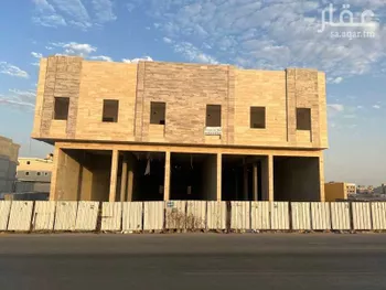 محل للإيجار في شارع السيل الكبير, حي المهدية, مدينة الرياض, منطقة الرياض صورة 2
