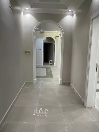 شقة للإيجار في شارع شهيد الوطن حمود ضاوي حامد المالكي, حي الخزامى, مدينة الباحة, منطقة الباحة
