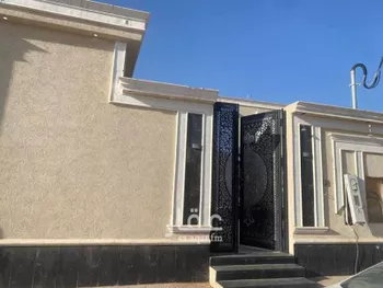 دور للبيع في شارع الورود 56, حي الورود, مدينة المزاحميه, منطقة الرياض
