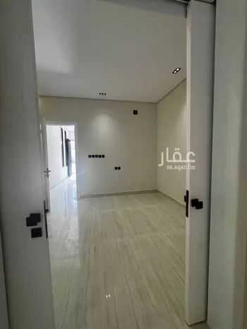 دور للبيع في شارع الحسن الرقي, حي طويق, مدينة الرياض, منطقة الرياض صورة 2