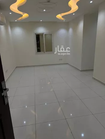 شقة للإيجار في شارع القاره, حي الحمراء, مدينة الخبر, المنطقة الشرقية صورة 5