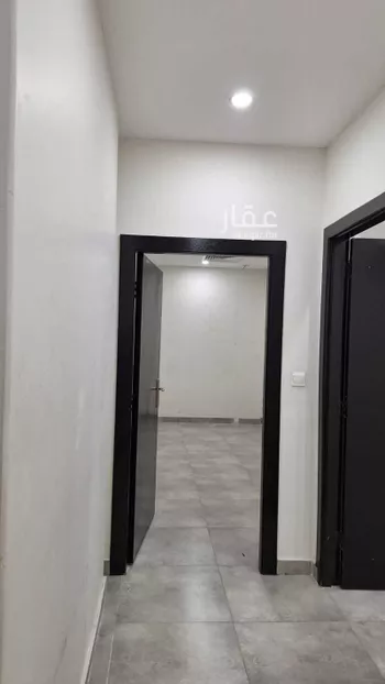 مكتب تجاري للإيجار في شارع صلاح الدين الايوبي الفرعي, حي الملك عبدالعزيز, مدينة الرياض, منطقة الرياض صورة 3