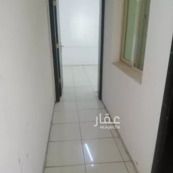 مستودع للإيجار في شارع سعد بن عبيد الاوسي, حي طيبة, مدينة الرياض, منطقة الرياض صورة 3