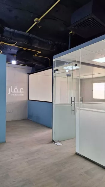 مكتب تجاري للإيجار في شارع صلاح الدين الايوبي الفرعي, حي الملك عبدالعزيز, مدينة الرياض, منطقة الرياض صورة 5