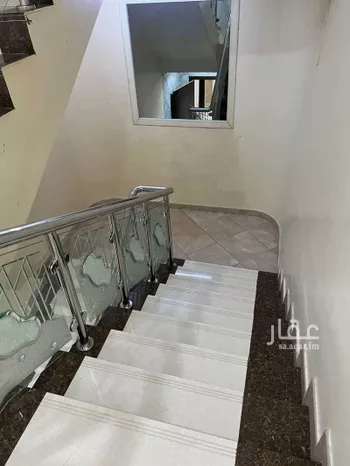 فيلا للإيجار في شارع ابي الطاهر العقيلي, حي جرير, مدينة الرياض, منطقة الرياض صورة 2